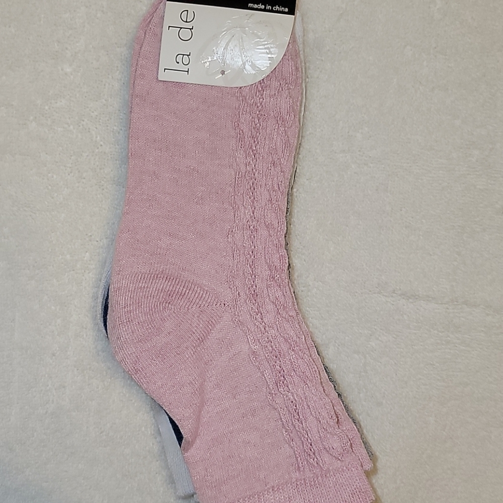Girl's la de da 5 pair anklet sock set  9-4.5